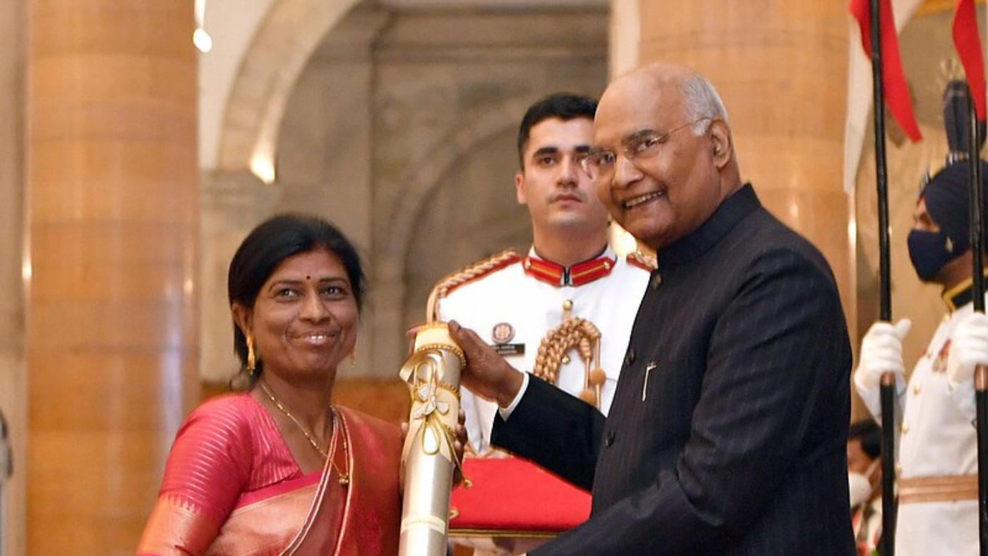 Kamal Kumbhar receiving Padma Shri for rural entrepreneurship
