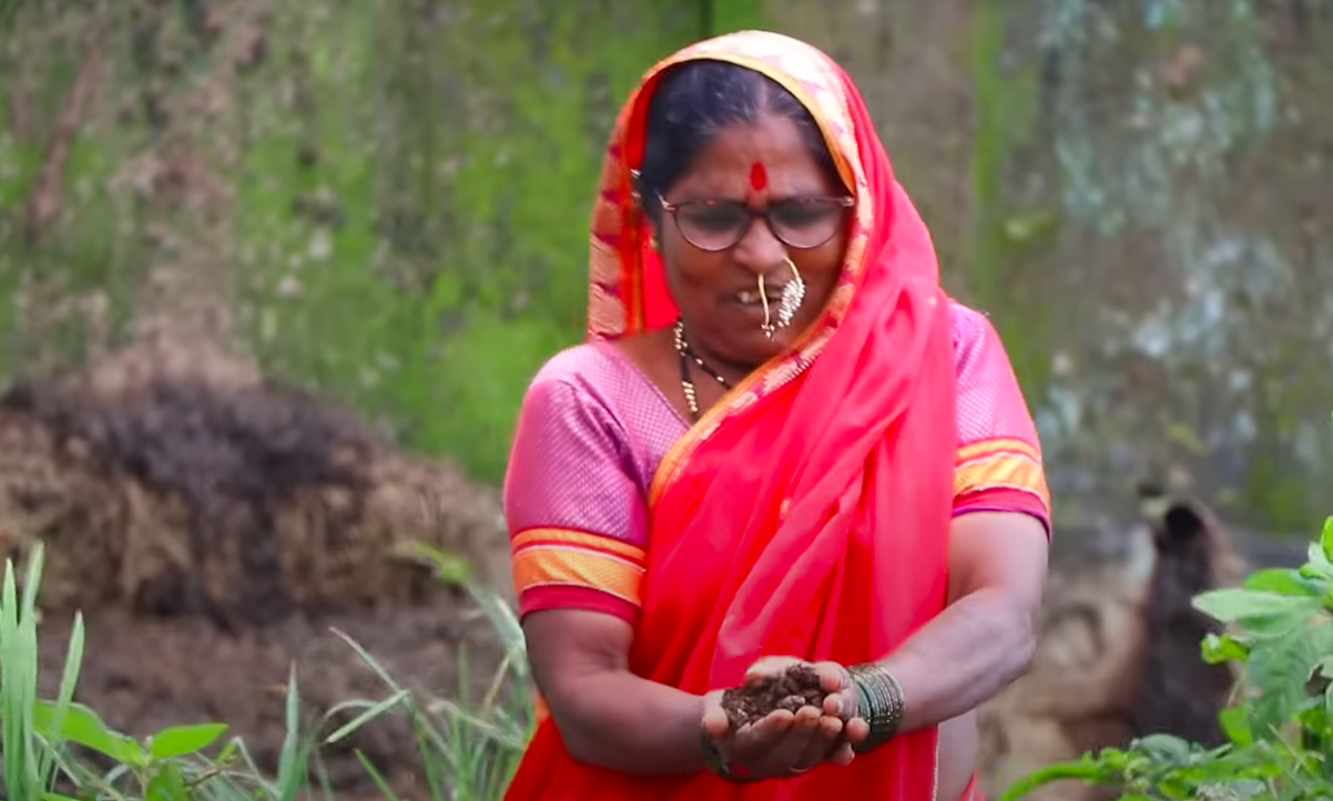 Women farmers attending Rahibai’s seed conservation workshop
